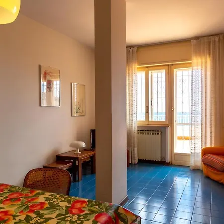 168 - La Terrazza Sul Mare, Casa A 10 Minuti Da Spiaggia, Parcheggio Privato Gratis San Remo