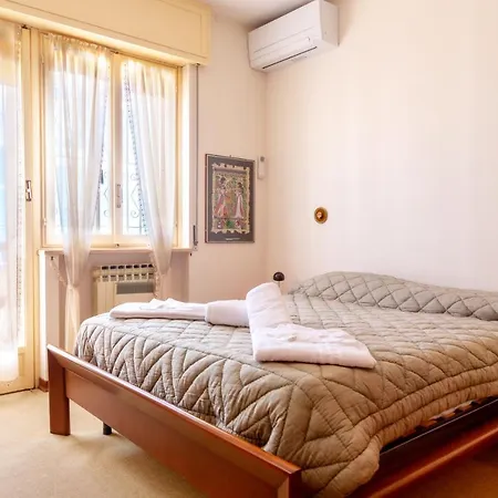 168 - La Terrazza Sul Mare, Casa A 10 Minuti Da Spiaggia, Parcheggio Privato Gratis Apartament *